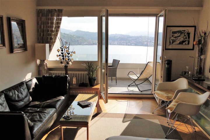 Room 21 of 47