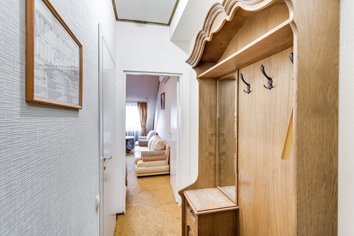 Room 34 of 54