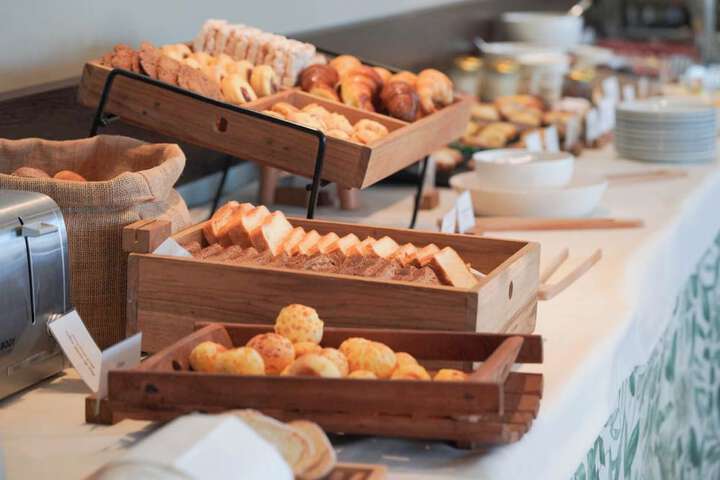 Breakfast/Coffee Service 49 of 61