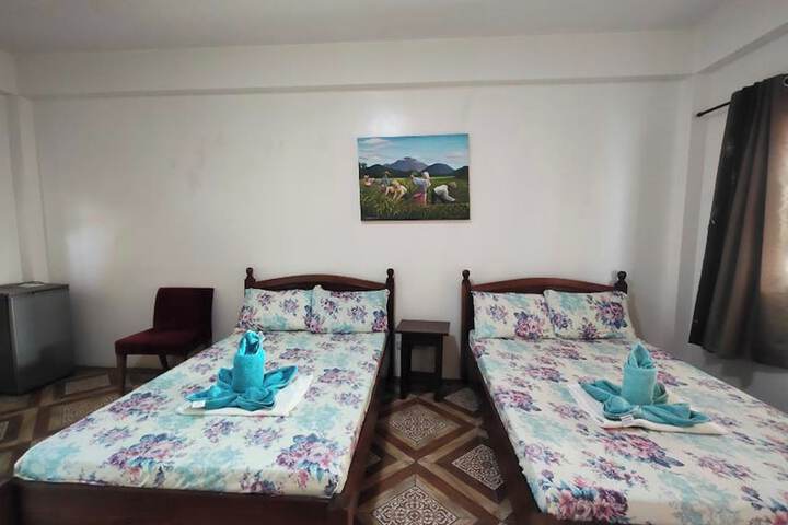 Room 27 of 120