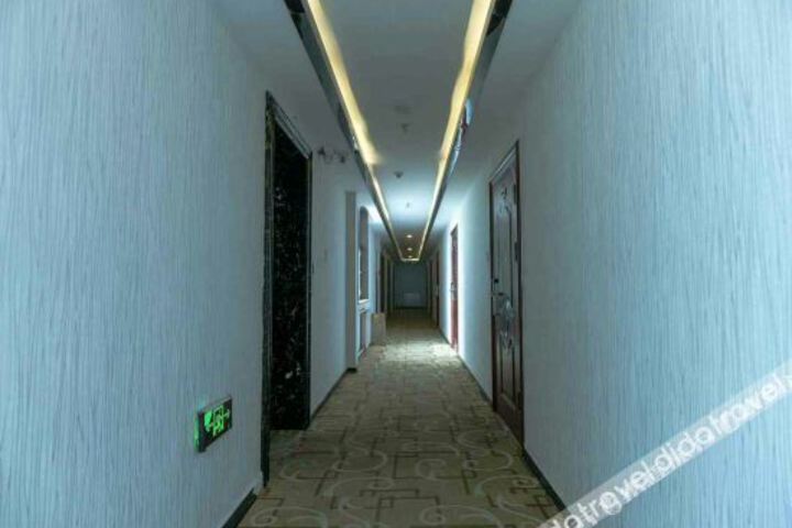 Hotel Interior 6 of 15