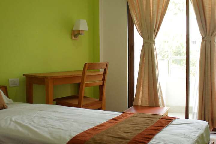 Room 5 of 19