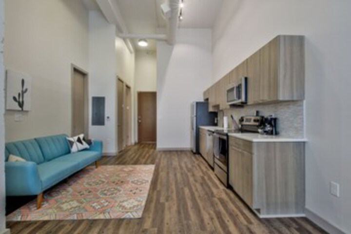 Room 126 of 328