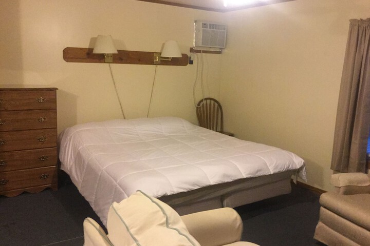 Room 7 of 22