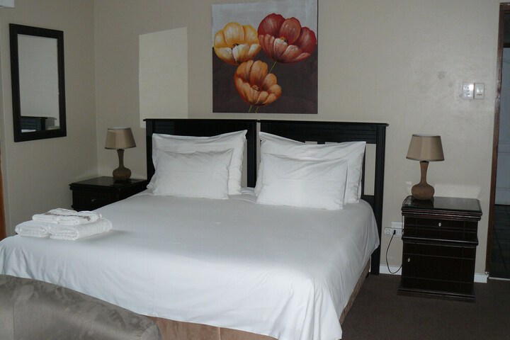 Room 15 of 119