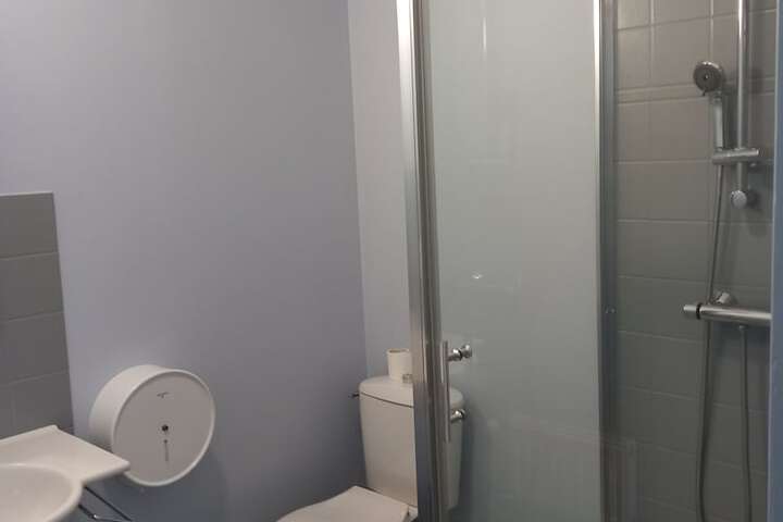 Room 25 of 64
