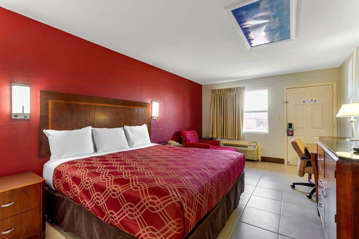 1 King Bed Upgrade (15 of 24)