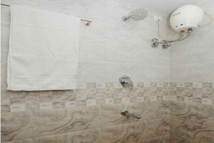 Room 21 of 21