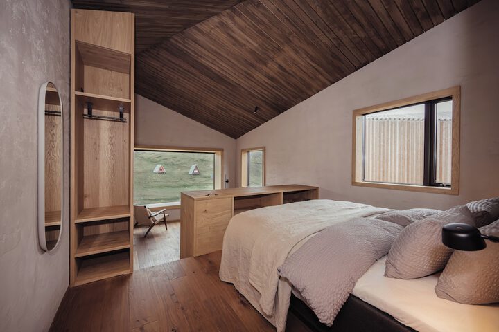 Room 15 of 54