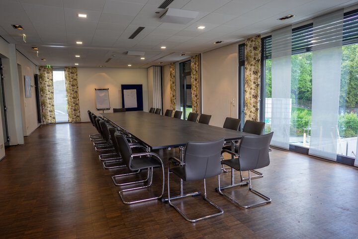 Meeting 28 of 32
