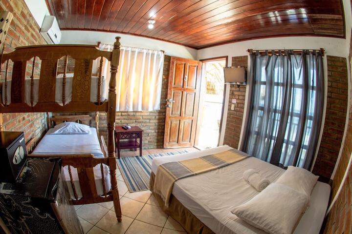 Room 10 of 48