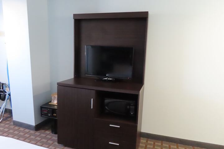 Room 36 of 75