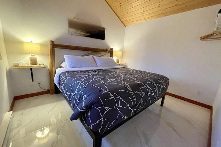 Room 2 of 29