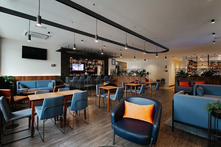 Snack bar