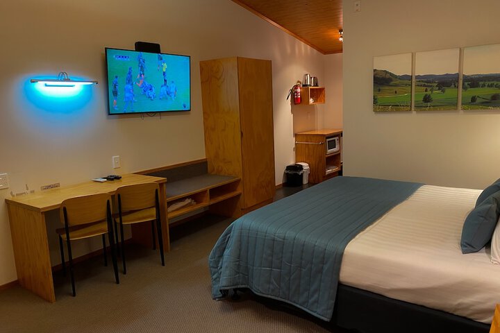 Room 2 of 46
