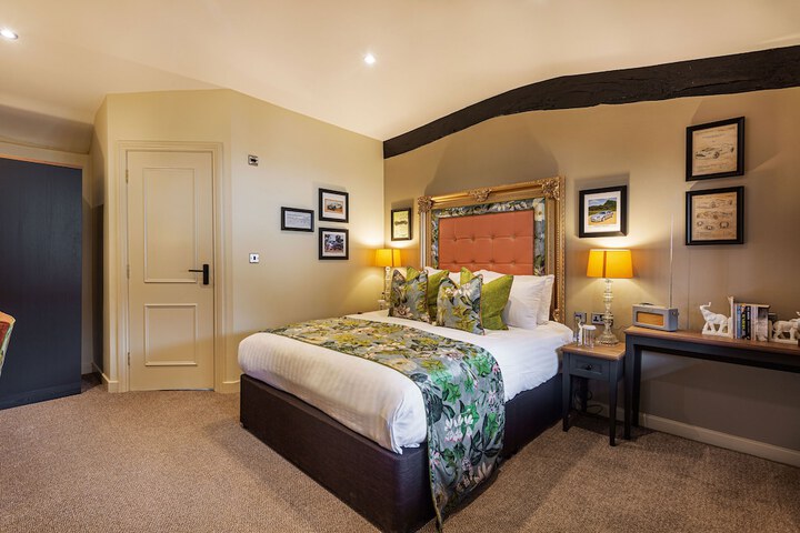 Room 20 of 169