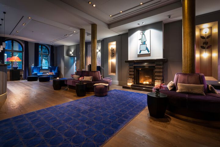Lobby Entry