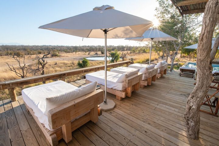 Sundeck 201 of 215