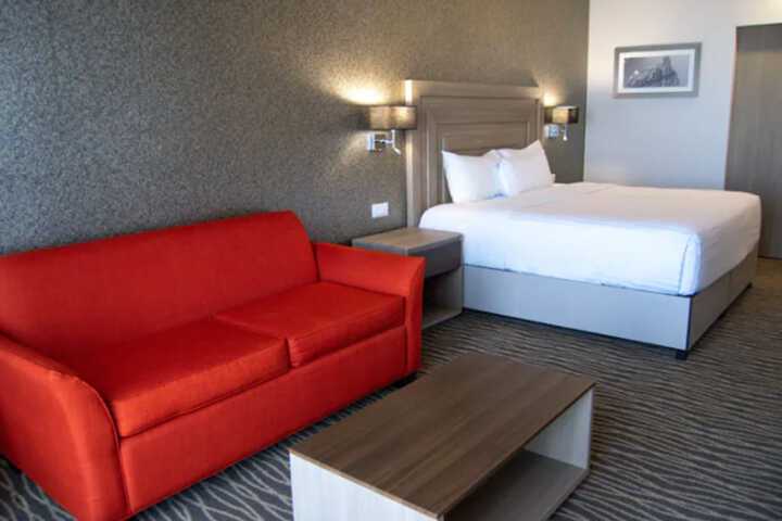 Room 7 of 50