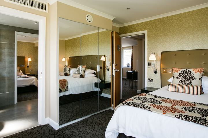 Room 20 of 58