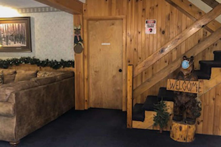 Hotel Interior 2 of 49