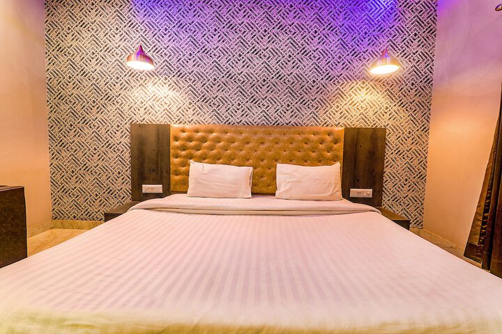 Room 14 of 29
