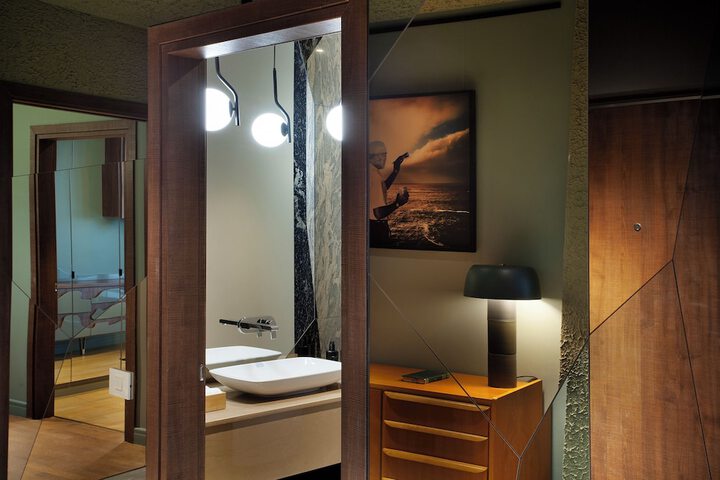 Room 202 of 257