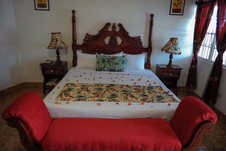 Room 9 of 69