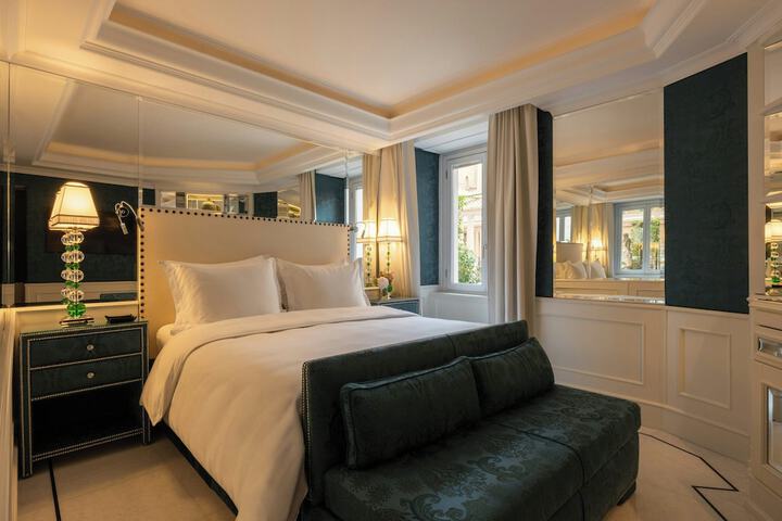 Room 37 of 114