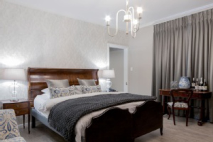 Room 296 of 432