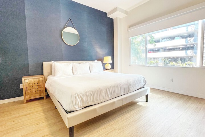 Room 3 of 49