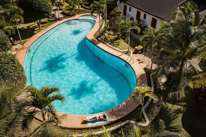 Pool 21 of 47