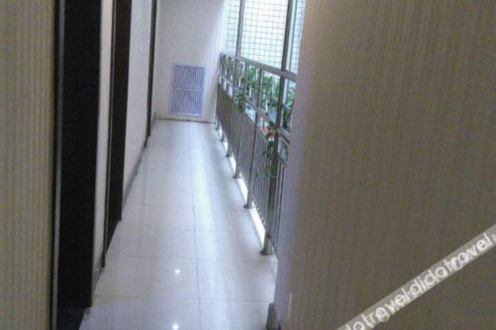 Hotel Interior 14 of 37