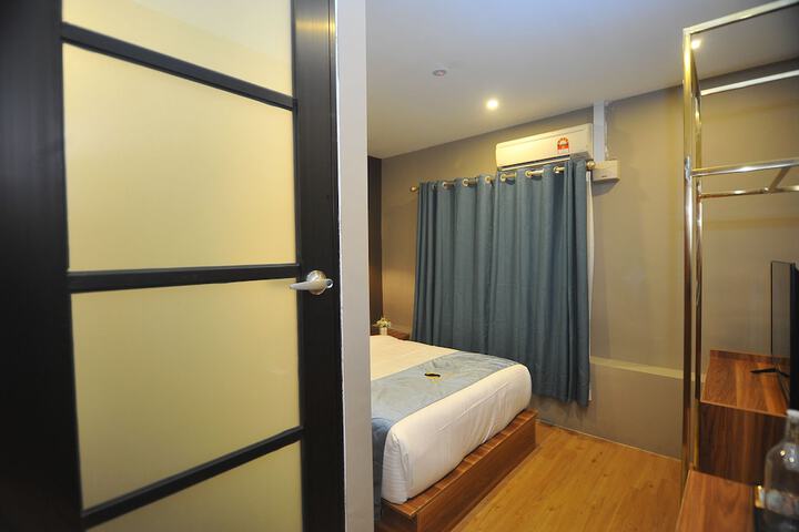 Room 19 of 58