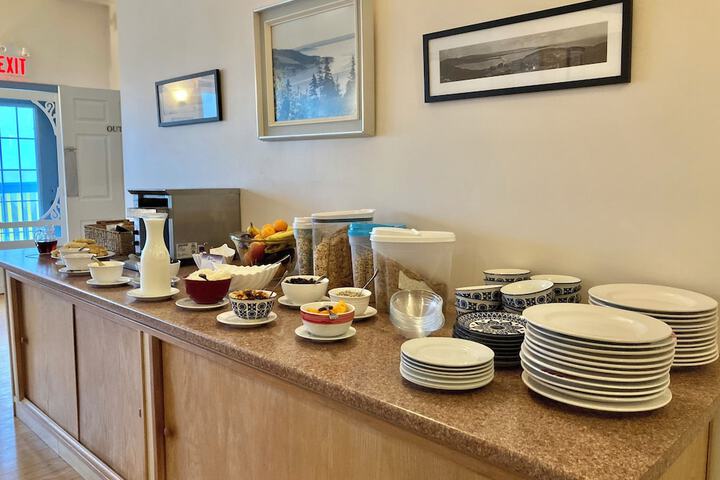 Breakfast buffet