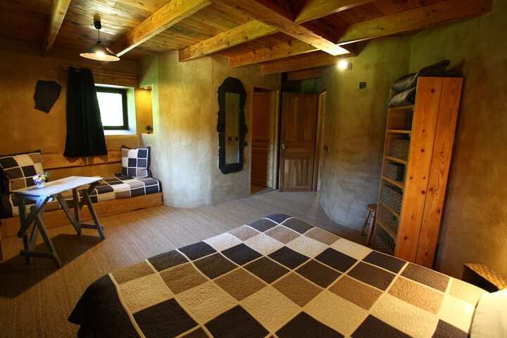 Room 16 of 26