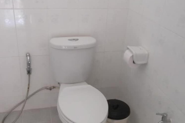 Room 15 of 19