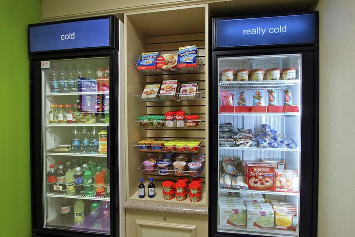 Snack bar