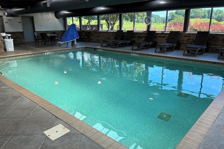 Pool 50 of 87