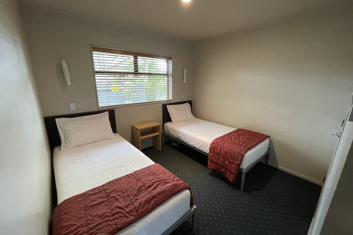 Room 15 of 66