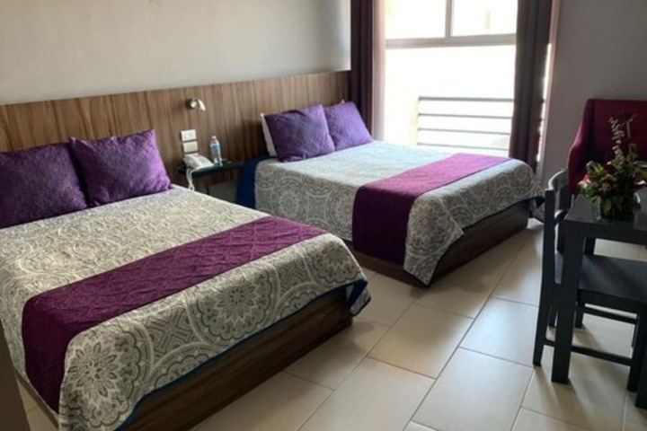 Room 18 of 32
