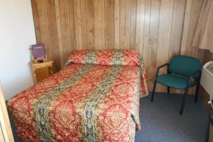 Room 12 of 35