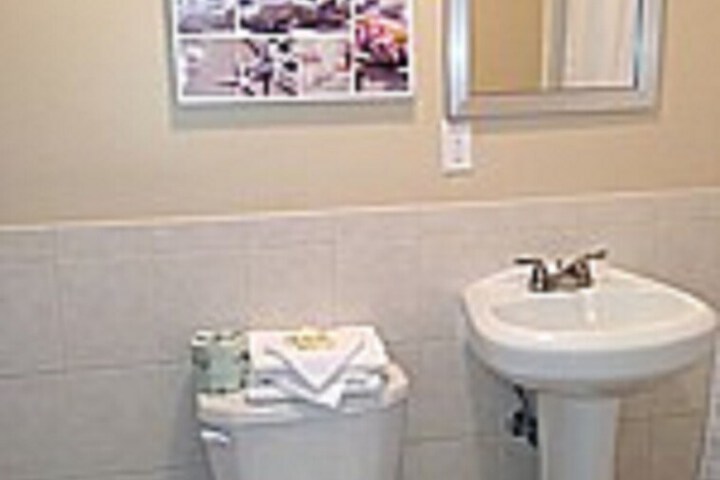 Room 15 of 29