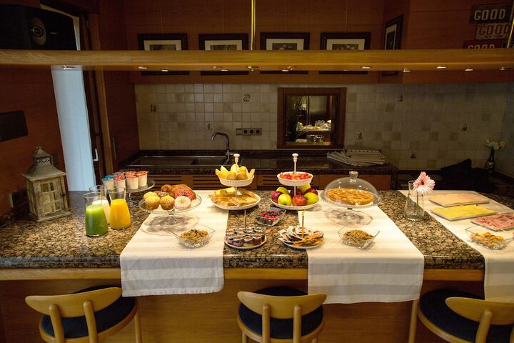 Dining 37 of 45
