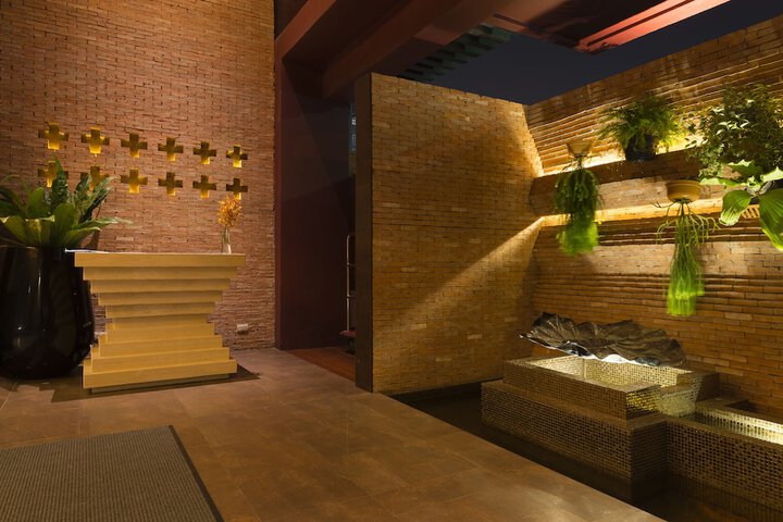 Hotel Interior 5 of 37