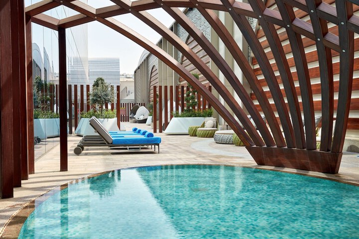 Pool 29 of 51