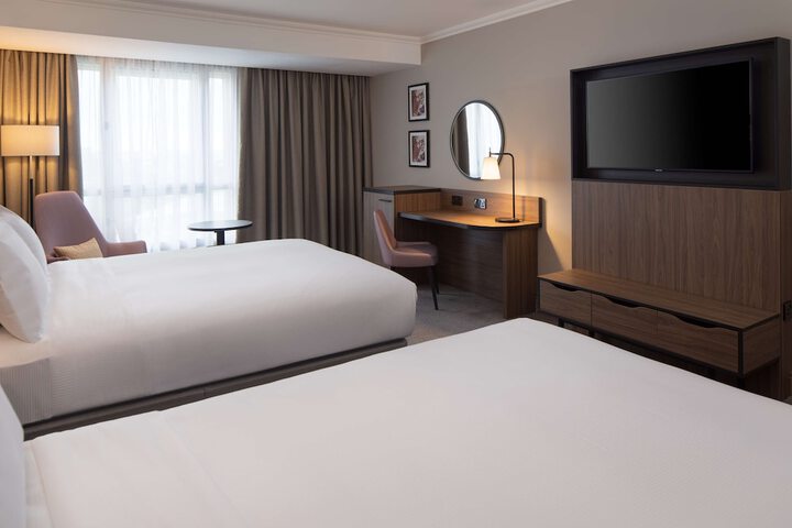Room 21 of 87
