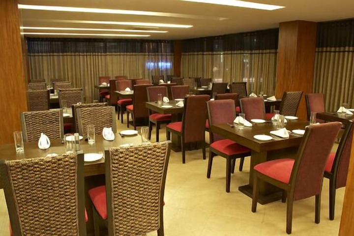 Dining Photos