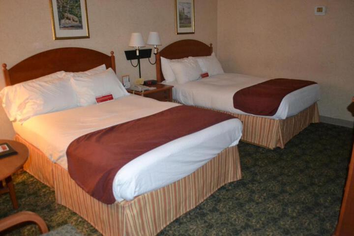 2 Double Beds (4 of 7)