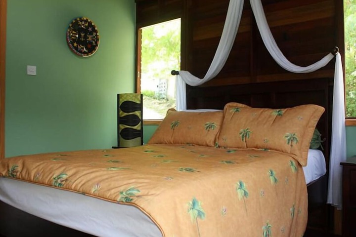 Room 3 of 12